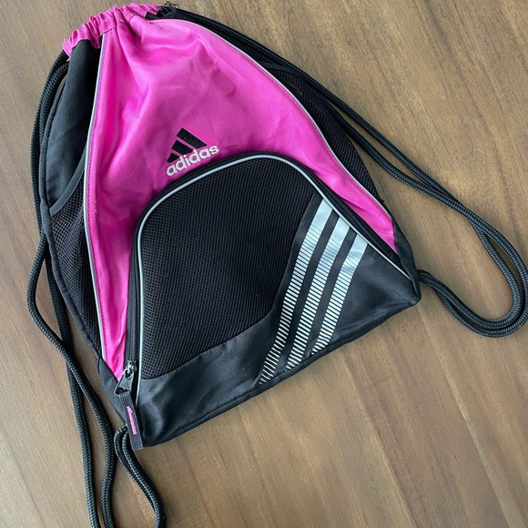 Adidas Drawstring Bag - Picture 2 of 9